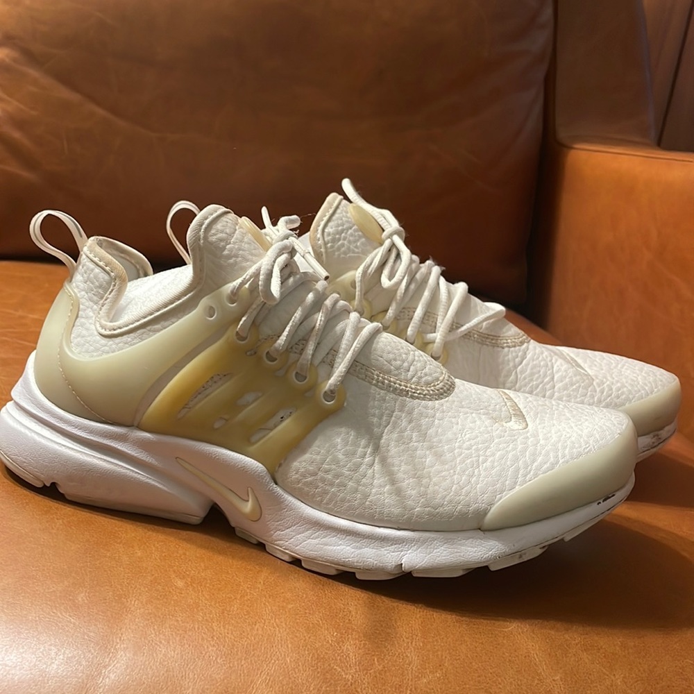 Nike Air Presto Running Shoes Women's White Casual Athletic Training